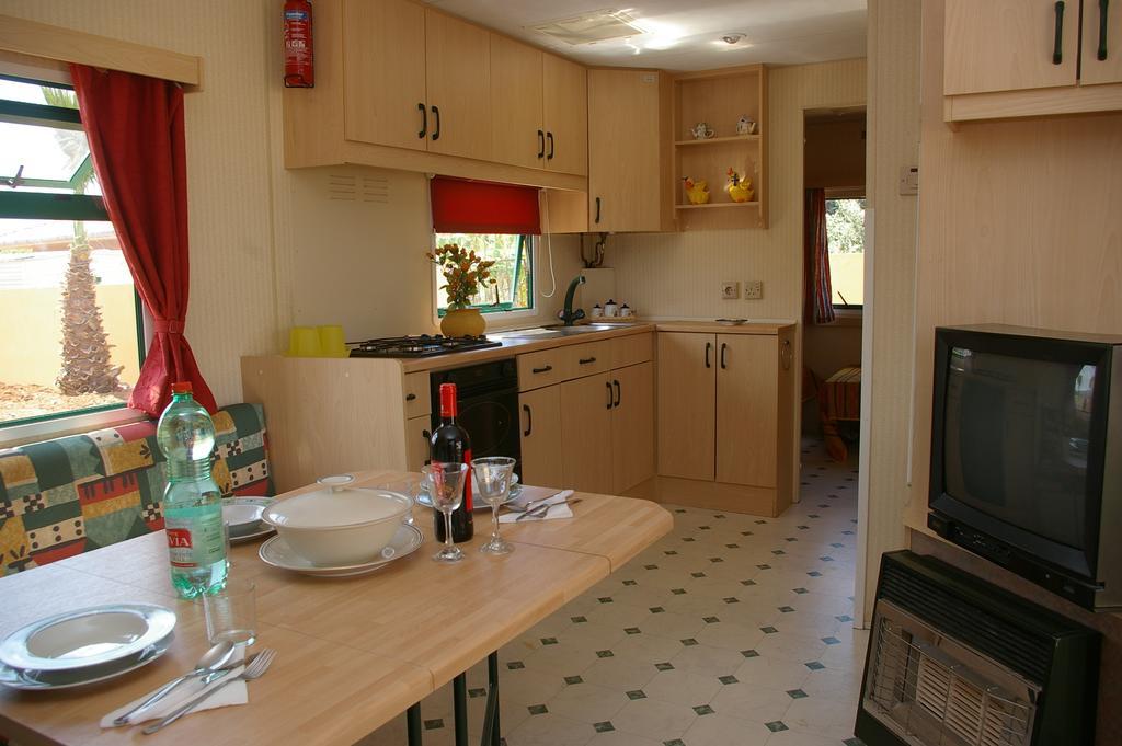 Akramar Village San Leone Bilik gambar